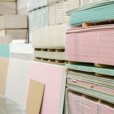 ভালো দাম 15 মিমি ফায়ার রেজিস্ট্যান্ট প্লাস্টারবোর্ড ইনডোর সিলিংয়ের জন্য লাল রঙ অনলাইন