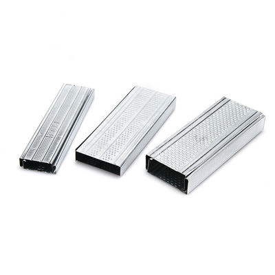 ভালো দাম পার্টিশন দেয়ালের জন্য 100mm প্রস্থের Furring চ্যানেল ওয়াল ট্র্যাক হালকা ইস্পাত উপাদান অনলাইন