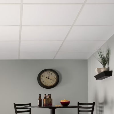 ভালো দাম হোটেলের অভ্যন্তরীণ সজ্জার জন্য 600 মিমি স্কোয়ার এজ জিপসাম পিভিসি টাইল অনলাইন