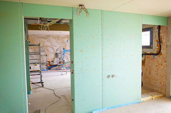 ভালো দাম অভ্যন্তরীণ ওয়াল পার্টিশনের জন্য জলরোধী আর্দ্রতা প্রতিরোধী প্লাস্টারবোর্ড 9 মিমি অনলাইন