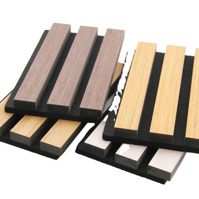 ভালো দাম Eco-Friendly Akupanel Acoustic Slat Wall Panel with 550kg/m3 ~ 880kg/m3 Density and 21mm Thickness for Modern Living Room Soundproofing অনলাইন